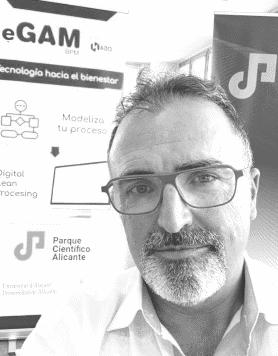 Photography by Xavier Gisbert, business value developer